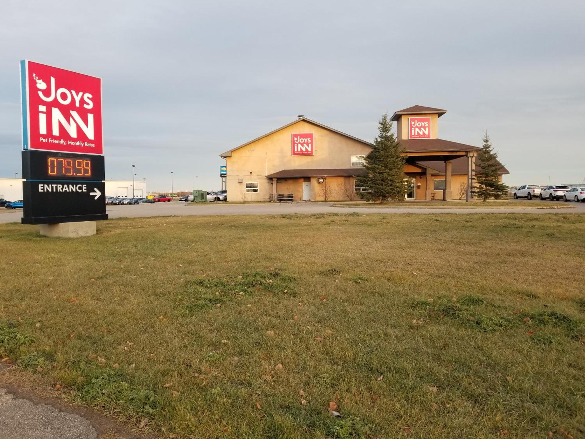 Joys Inn Innisfail, Ab Eksteriør bilde