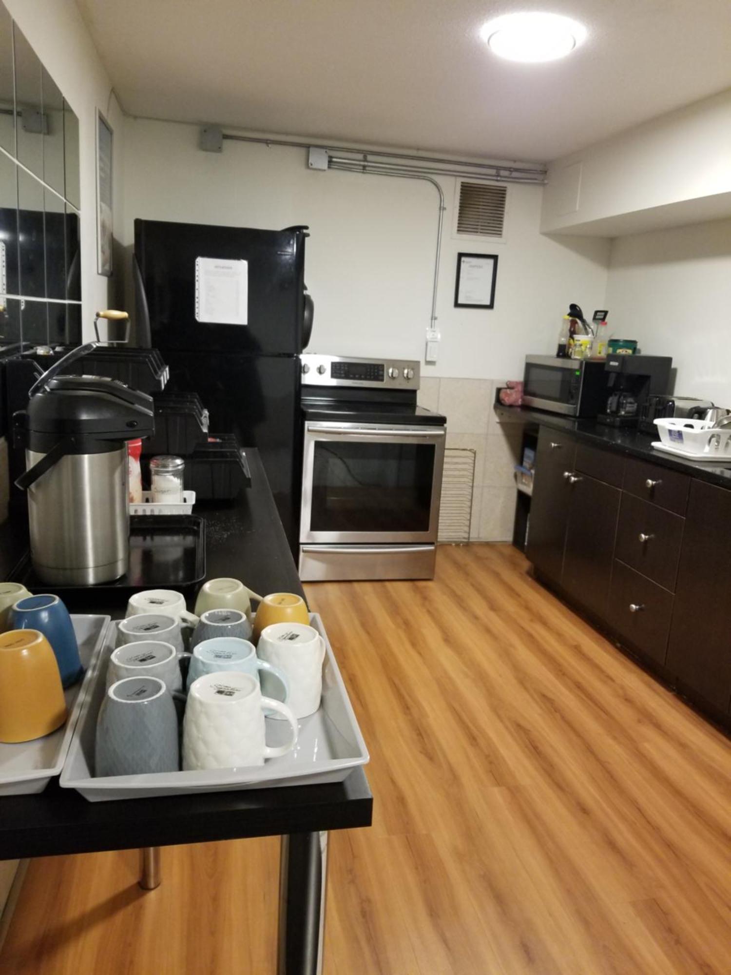 Joys Inn Innisfail, Ab Eksteriør bilde